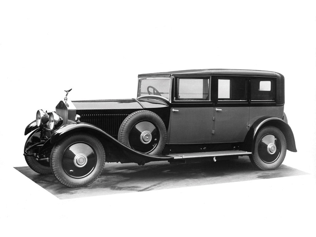 Top 10 Advancements in The Luxury Vehicle Market Over The Last Century